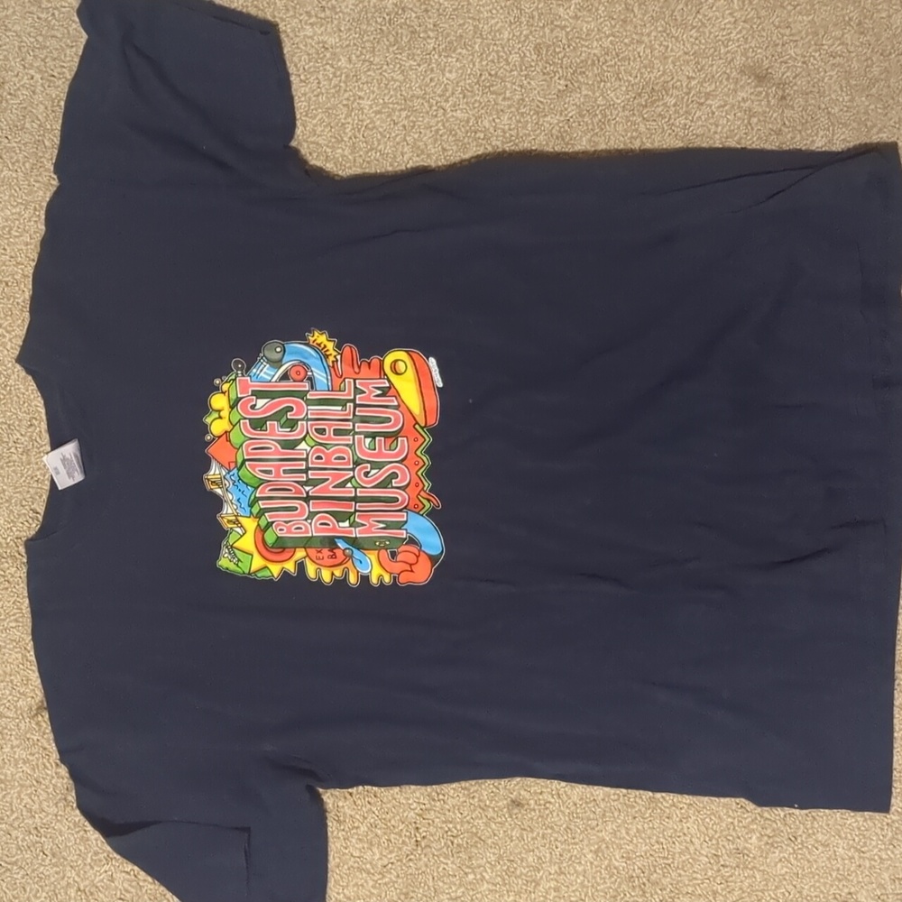 Budapest Pinball Museum Fruit of the Loom large blue t-shirt